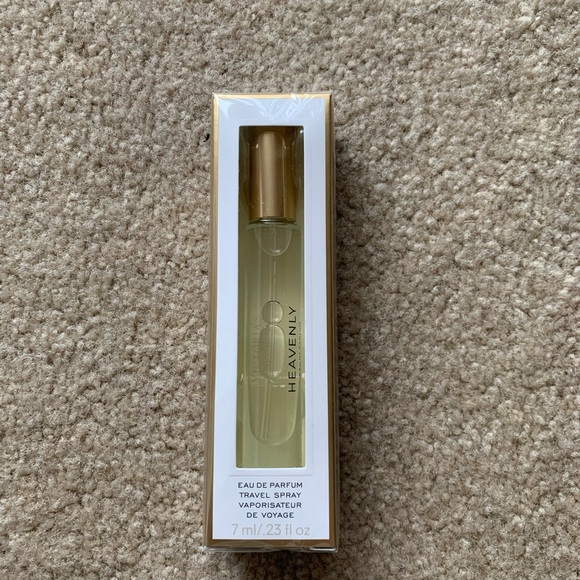 Victoria's Secret Heavenly Eau de Parfum with Gold Cap - Picture 1 of 1